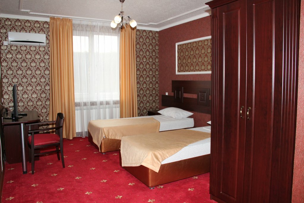 Гостиница Премьер Голубицкая-35