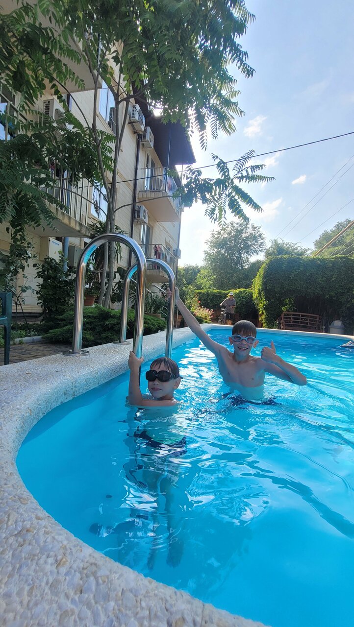 Гостиница Премьер Голубицкая-81