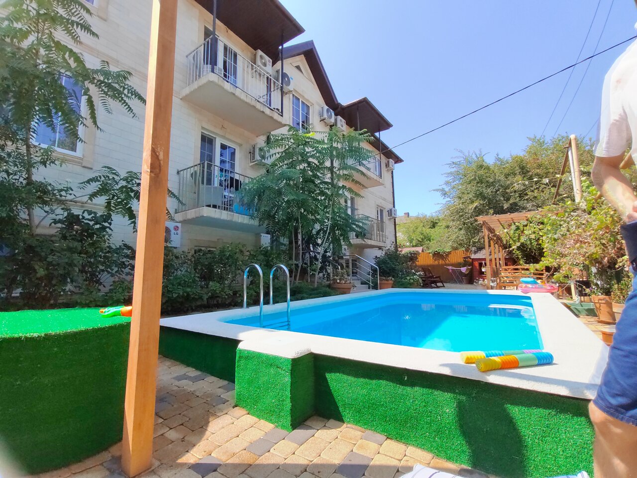 Гостиница Премьер Голубицкая-94