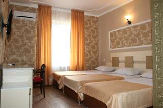 Гостиница Премьер Голубицкая Трехместный номер-6