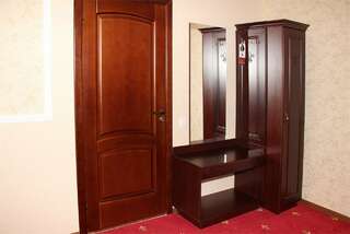 Гостиница Премьер Голубицкая Семейный двухкомнатный номер с балконом-6