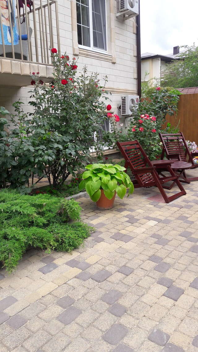 Гостиница Премьер Голубицкая-76