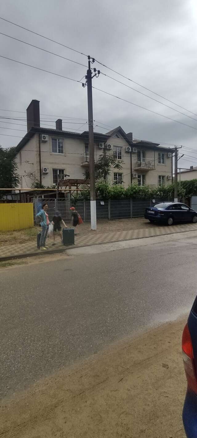 Гостиница Премьер Голубицкая-77