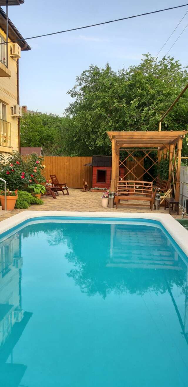 Гостиница Премьер Голубицкая-83