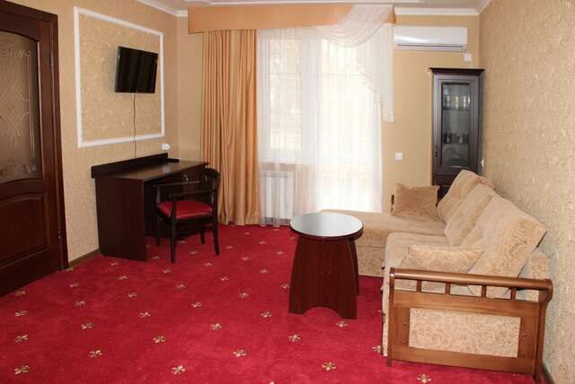 Гостиница Премьер Голубицкая-13